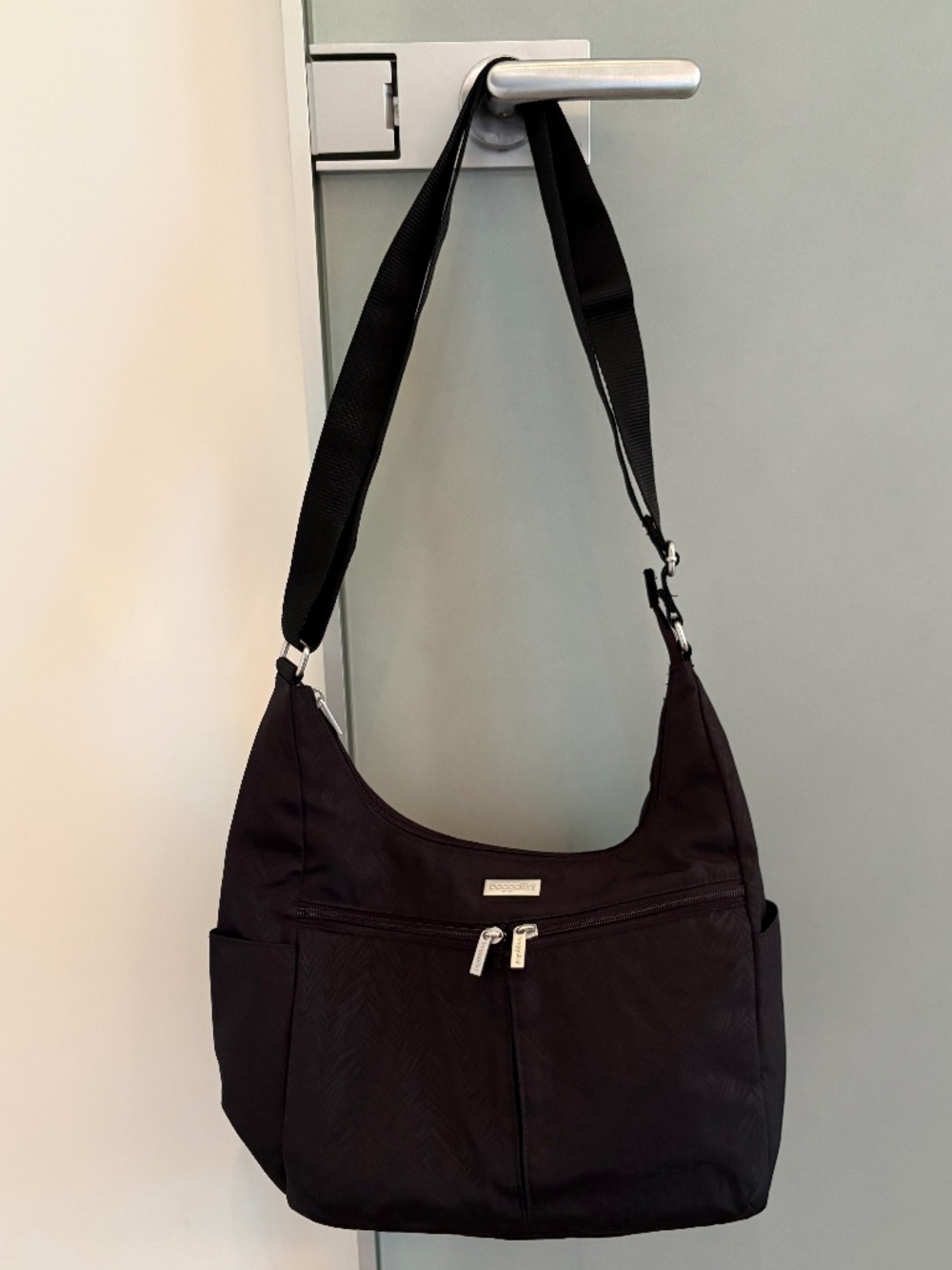 Baggalini® NWOT travel/multi compartment bag